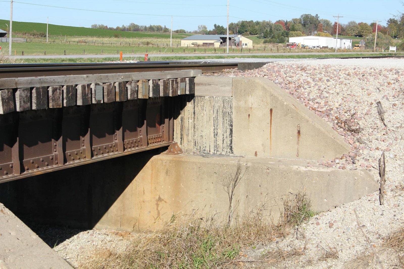 East abutment